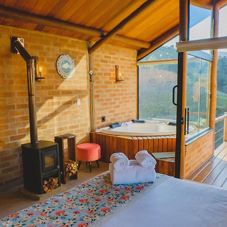 Pousada Ho'Oponopono Chalets & Wine Сапукаі-Мірин Екстер'єр фото