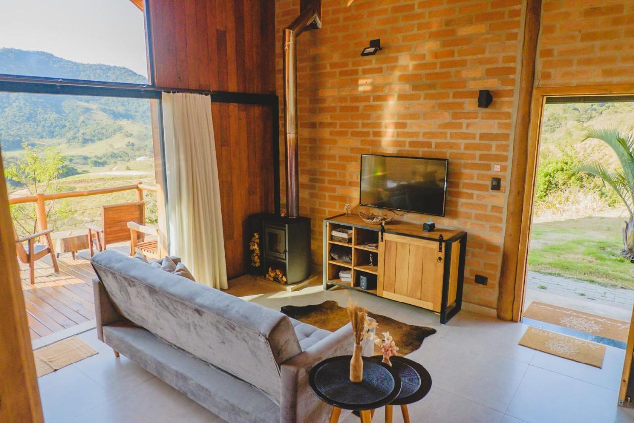Pousada Ho'Oponopono Chalets & Wine Сапукаі-Мірин Екстер'єр фото